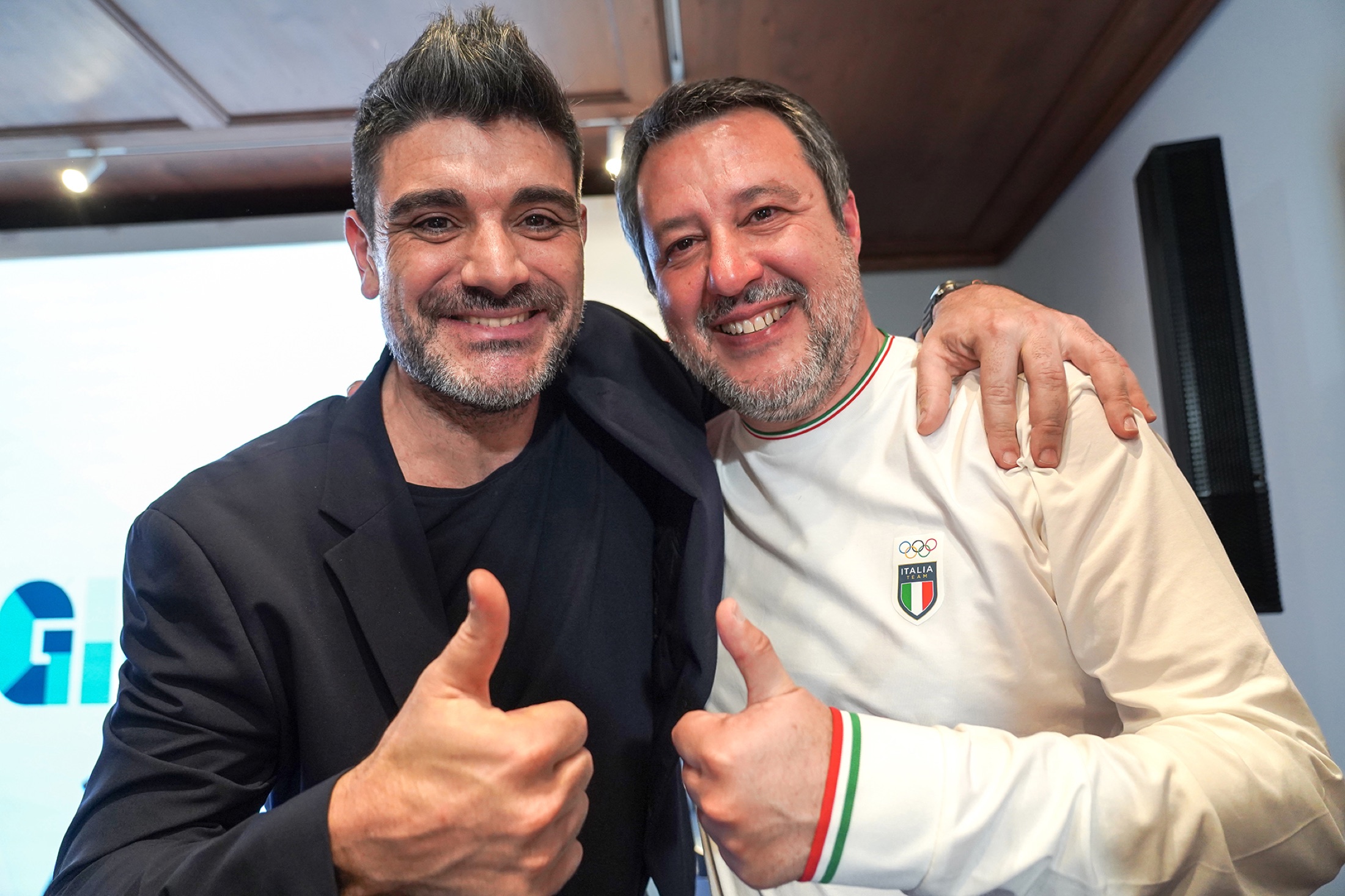 Minister Matteo Salvini with Fabio Visentin, CEO of TopTouch and Web'nGO